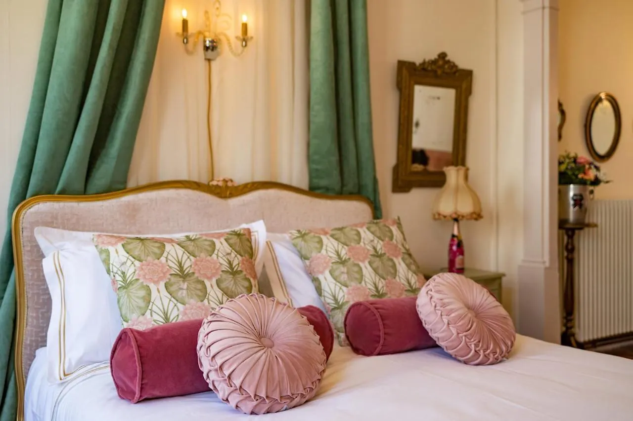 Champagne House - Holiday Rental - An Oasis Full Of Elegance, Luxury And Charm Condom 0*,  Fransa