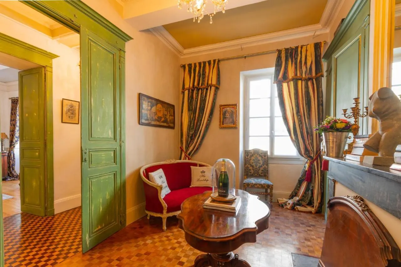 Villa Champagne House - Holiday Rental - An Oasis Full Of Elegance, Luxury And Charm Condom