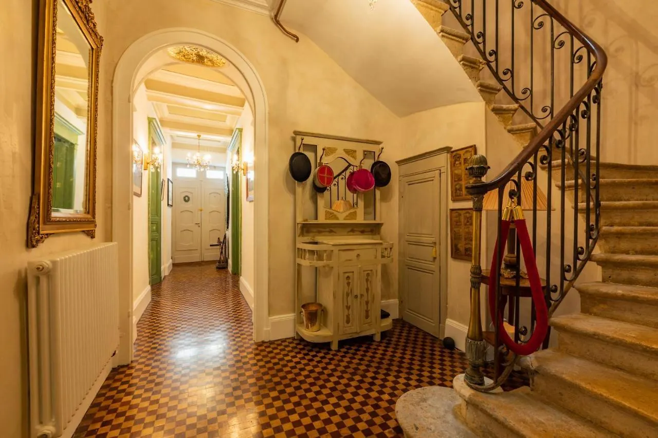 Champagne House - Holiday Rental - An Oasis Full Of Elegance, Luxury And Charm Condom 0*,  Fransa