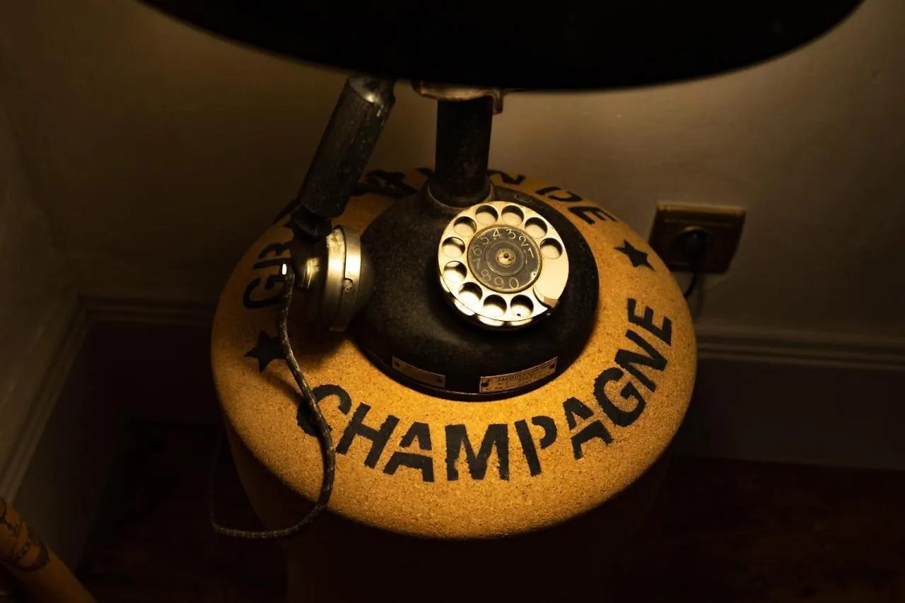Champagne House - Holiday Rental - An Oasis Full Of Elegance, Luxury And Charm Condom Villa