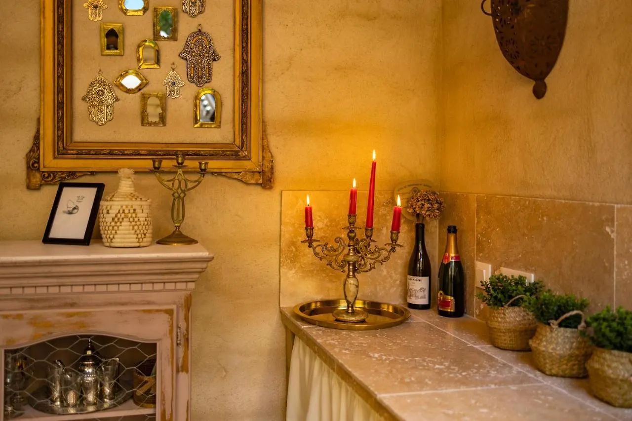 Villa Champagne House - Holiday Rental - An Oasis Full Of Elegance, Luxury And Charm Condom